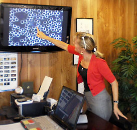 Lynne with Hemaview Assessment